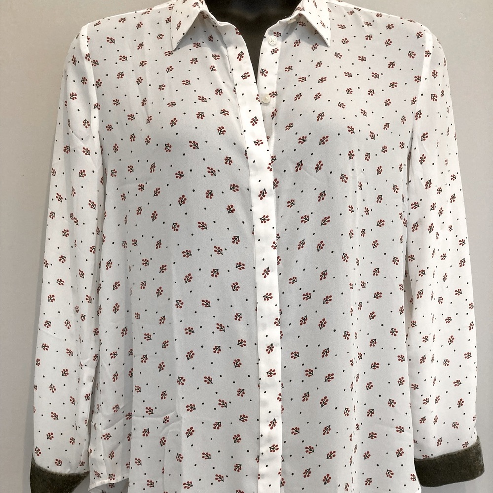 LOFT berry pattern button down L